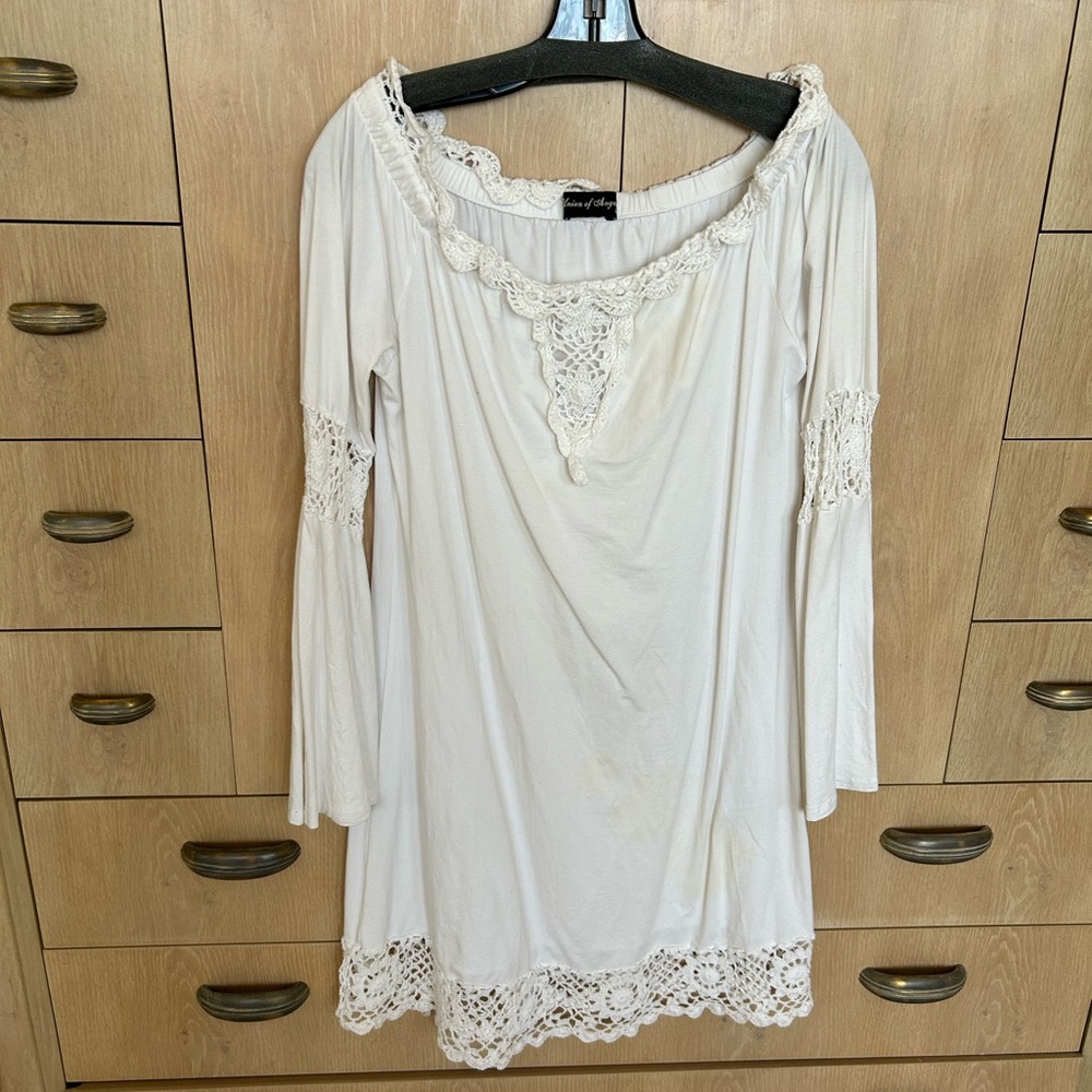 White cotton/crochet bathing suit cover-up. Size L/M. Union of Angels brand.